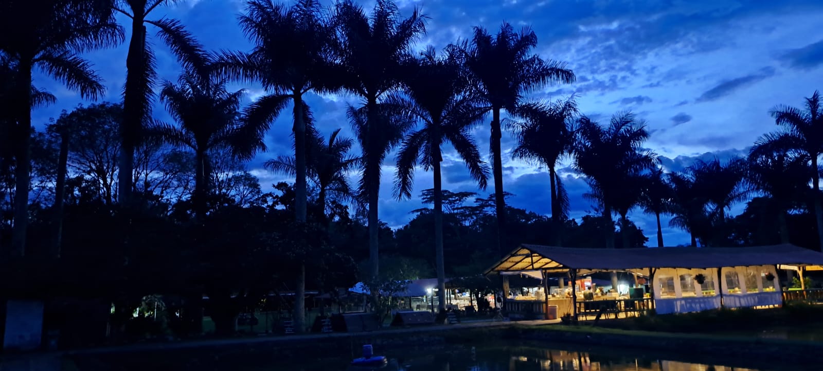 Restaurante Barbacoa en el Restaurante Finca Los Lagos en Togüí Boyacá